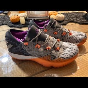 ADIDAS Men CRAZYLIGHT BOOST Low BASKETBALL SHOES